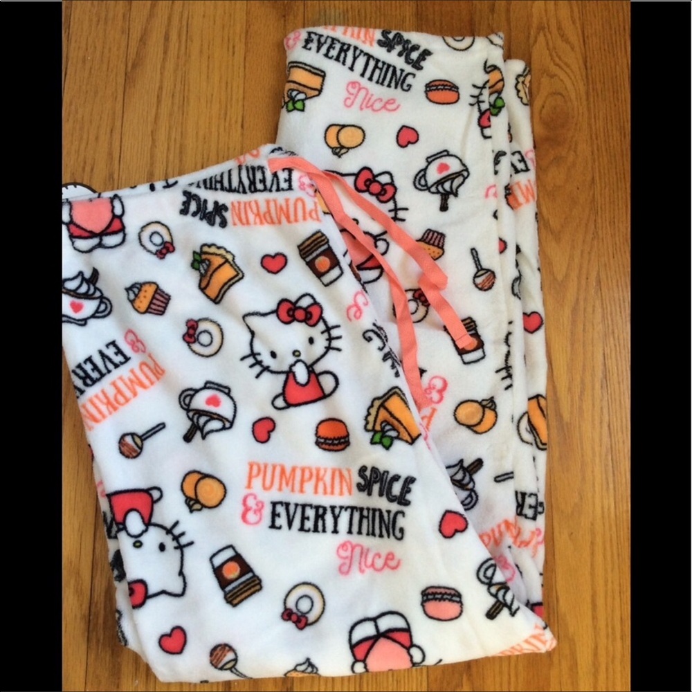 Hello kitty cozy plush pajamas